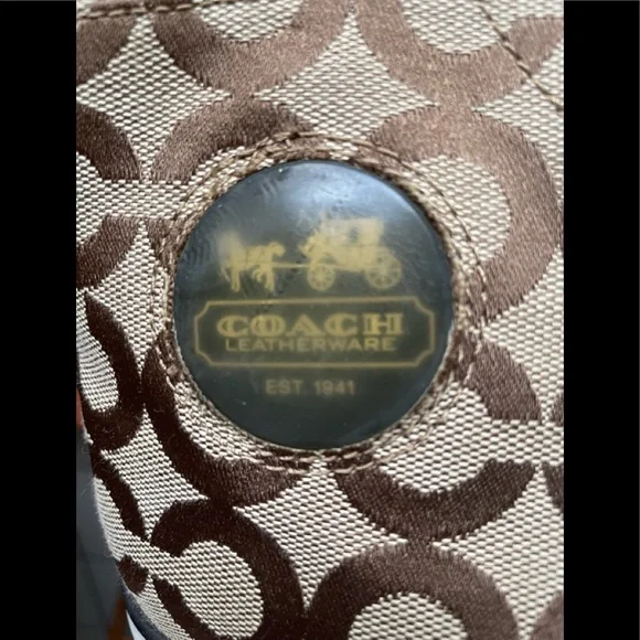 COACH - Picture 2 of 10